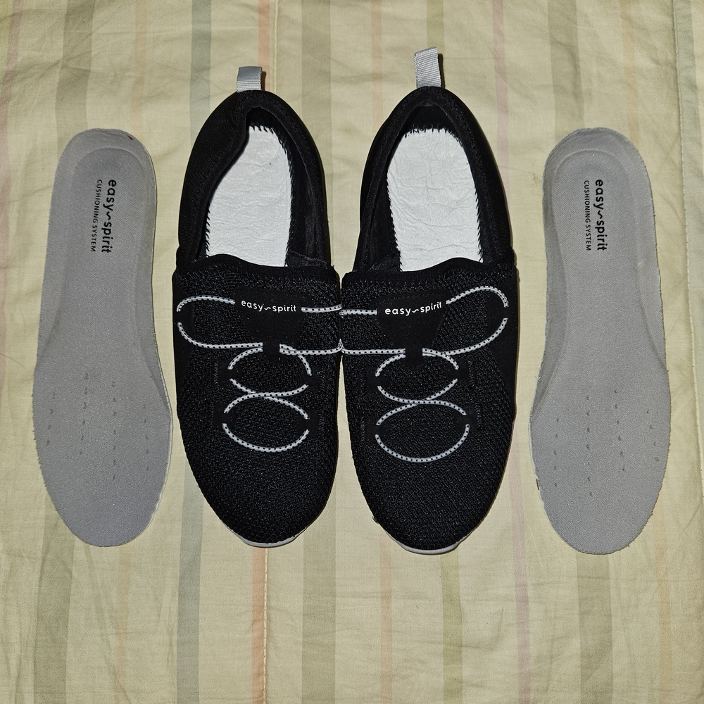 Easy Spirit Black Flats with White Accents
